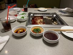 -海底捞火锅(宝龙广场夜宵主题店)