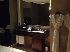 -广州天河希尔顿酒店