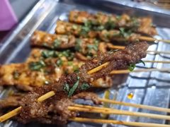 -何师烧烤(龙游路西段店)