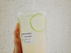 青柠乳酸气泡-Cafe on warm(丹霞店)