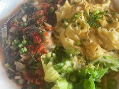 招牌鱼头面-屯屯面(海尔路店)