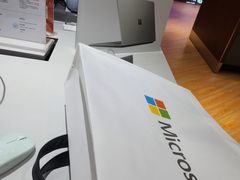 -微软授权专卖店(陆家嘴中心店)