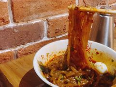 万记特色酸辣粉-万记麻辣烫国展总店