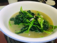 -筒子骨炖黄鸭叫·許家故事(凯德广场店)