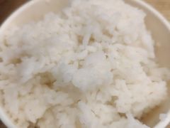 -愉肴麻辣香锅(中山路店)