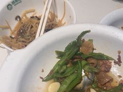 -绿草地·湘菜(7mall店)