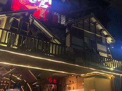 门面-哥老官重庆美蛙鱼头(西湖银泰十一哥店)
