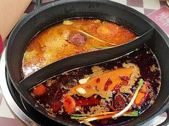 -赵美丽·重庆社区火锅·直营店(火车东站·中豪国际店)