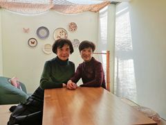 -小草屋轰趴馆别墅派对新场团建家庭聚会