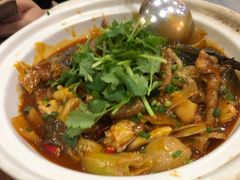 -魏铭鱼头捞饭(晋阳路店)