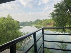 -上海怡沁园度假酒店