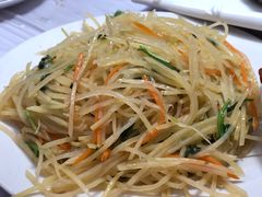 -宾朋海鲜特色美食餐厅·纯手工鲅鱼水饺(兴海路店)