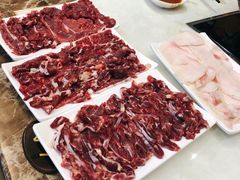 顶级牛肉-潮悦牛肉火锅城(水贝店)