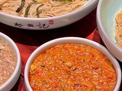 -裕兴记•蟹黄面馆(人民广场店)