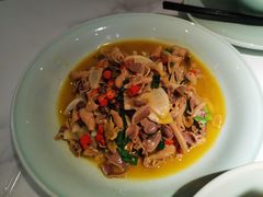-费大厨辣椒炒肉(高铁吾悦广场店)