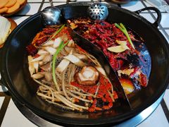 -贰回巷火锅馆(钟楼店)