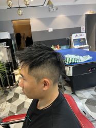 -可大男士理发馆