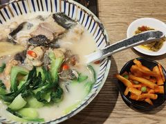 -鲜越鲜鱼粉(财富购物中心店)