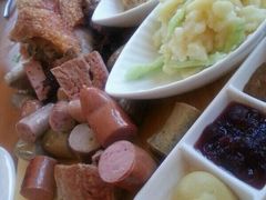 -LENBACH兰巴赫西餐啤酒坊(大连星海广场店)