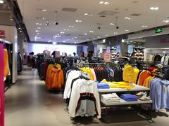 -唯品会(北京国瑞城店)