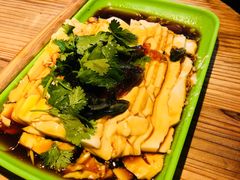 -地锅公社·现炒地锅鸡·地锅鱼·夜宵(罗锦路店)