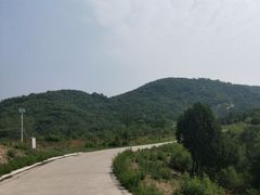 -鬼笑石后山停车场