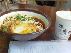 -忆碗面(华新街店)