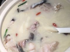 江团鱼炖汤-老阿爸鲜鱼土菜(昆山花桥店)
