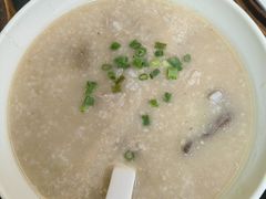 沙煲咸鸡粥-广源肠粉王·鸡煲·羊肉煲(双龙店)