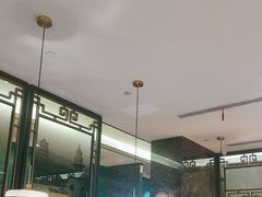 -新白鹿餐厅(金鹰新街口店)
