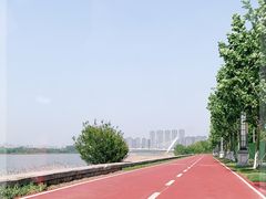 -南京眼步行桥