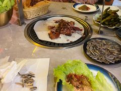 -沪上名羊天下•烤羊腿•东北烧烤•小龙虾(浦东直营总店)