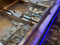 -黑金·寻焰自助百汇·烤肉·火锅(中街店)