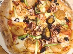 什锦海鲜披萨-TIAGO HOME KITCHEN(王府中环店)