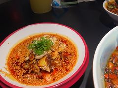 -麻六记(凤凰汇店)