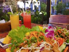 -Tikky Cafe