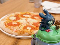 -城市大道红炉披萨烘焙坊