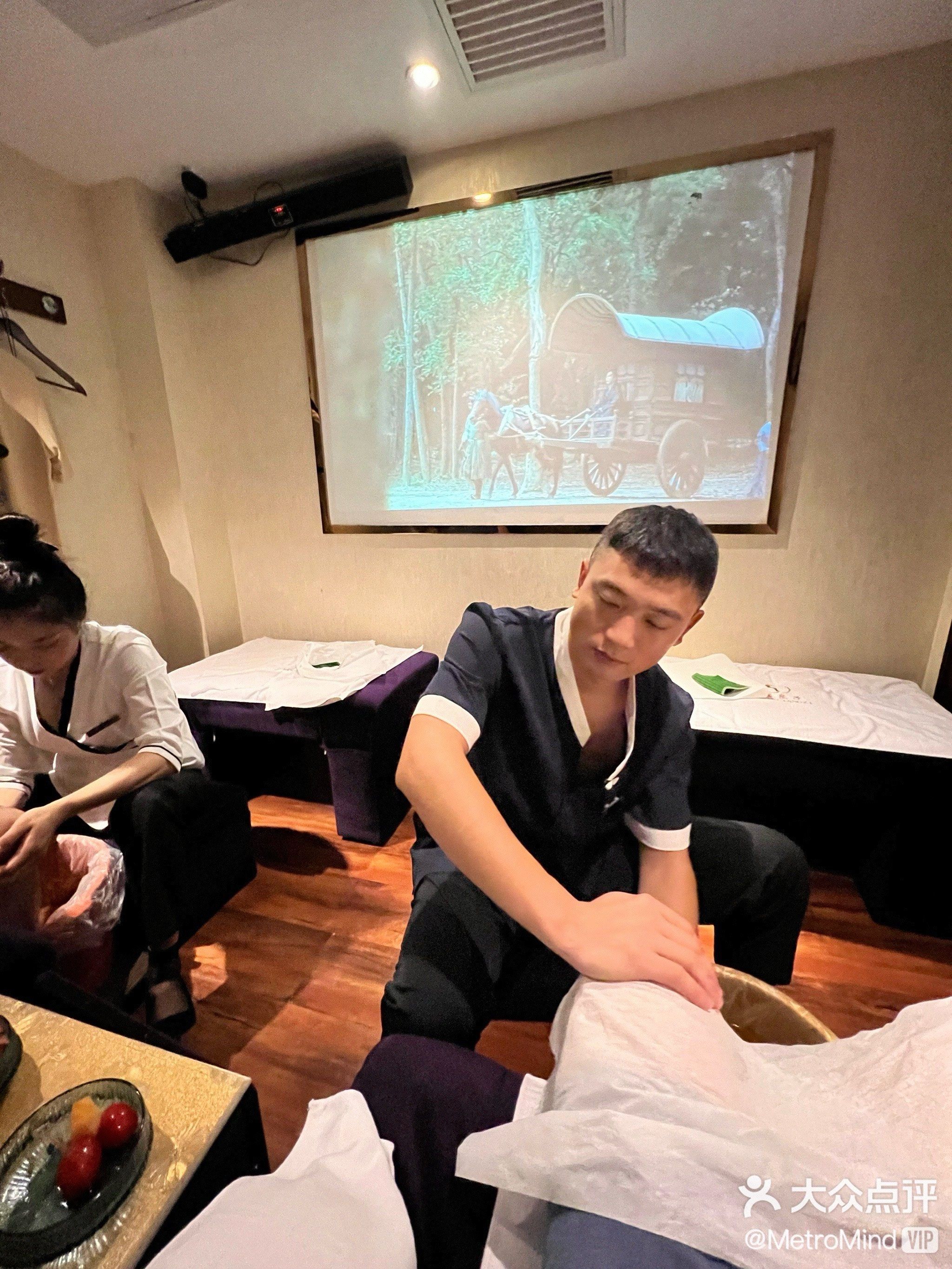 走进这家按摩店,立刻被它舒适雅致的环境所