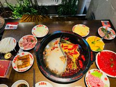 -牛市坎火锅(建设路店)