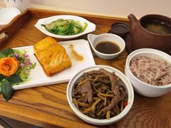 -雪梅月子中心(华侨城店)