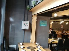 -菌海森林·非遗野生菌火锅(西山区滇池路摩根道店)
