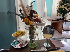 -ME觅妆·定制美妆·彩妆私教(菱角湖店)