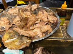 -肖肖酸萝卜鱼火锅(总店)