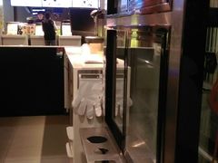 -麦当劳(宝山大厦店)