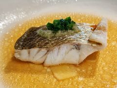 拍姜蒸深海黄鱼-逸道(虹桥店)