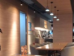 -瑞幸咖啡(外滩SOHO店)