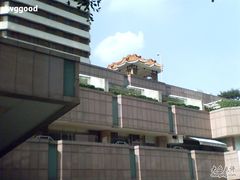 -广东大厦酒店(广州北京路步行街纪念堂地铁站店)