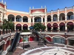 -佛罗伦萨小镇广佛名品奥特莱斯(疏港路店)