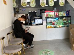 -易阿姨奶茶(万达店)