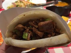 酥皮肉夹馍-西贝莜面村(正大广场店)